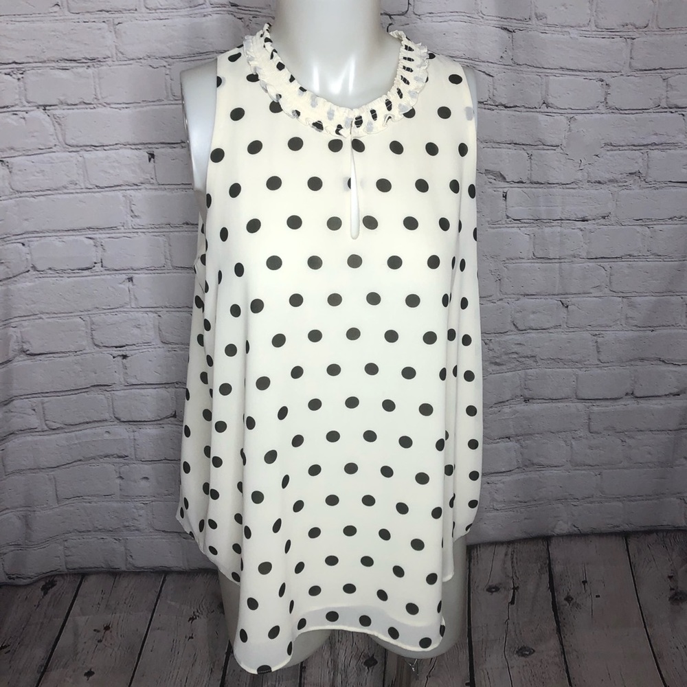 Rose + Olive white/ cream / off white w/ black polka dots sleeveless blouse sz M